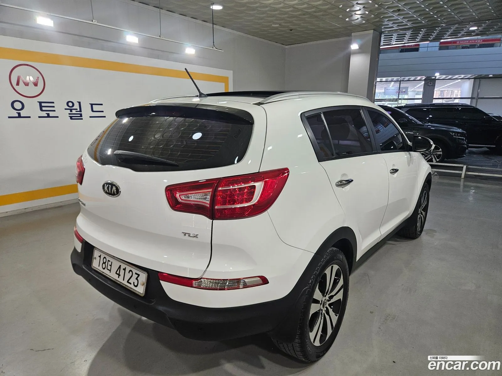 Kia Sportage R 2010 — 15