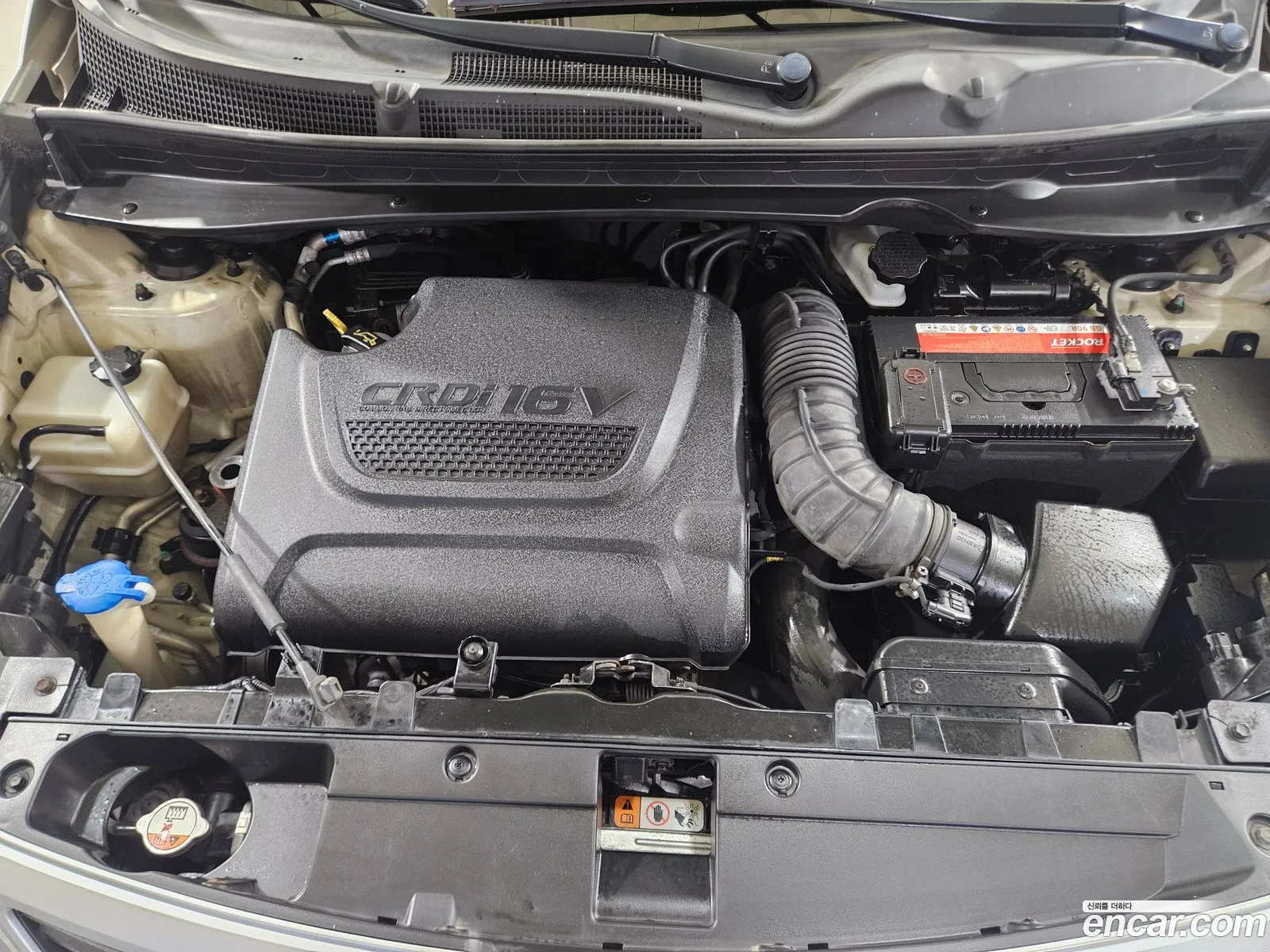 Kia Sportage R 2010 — 14