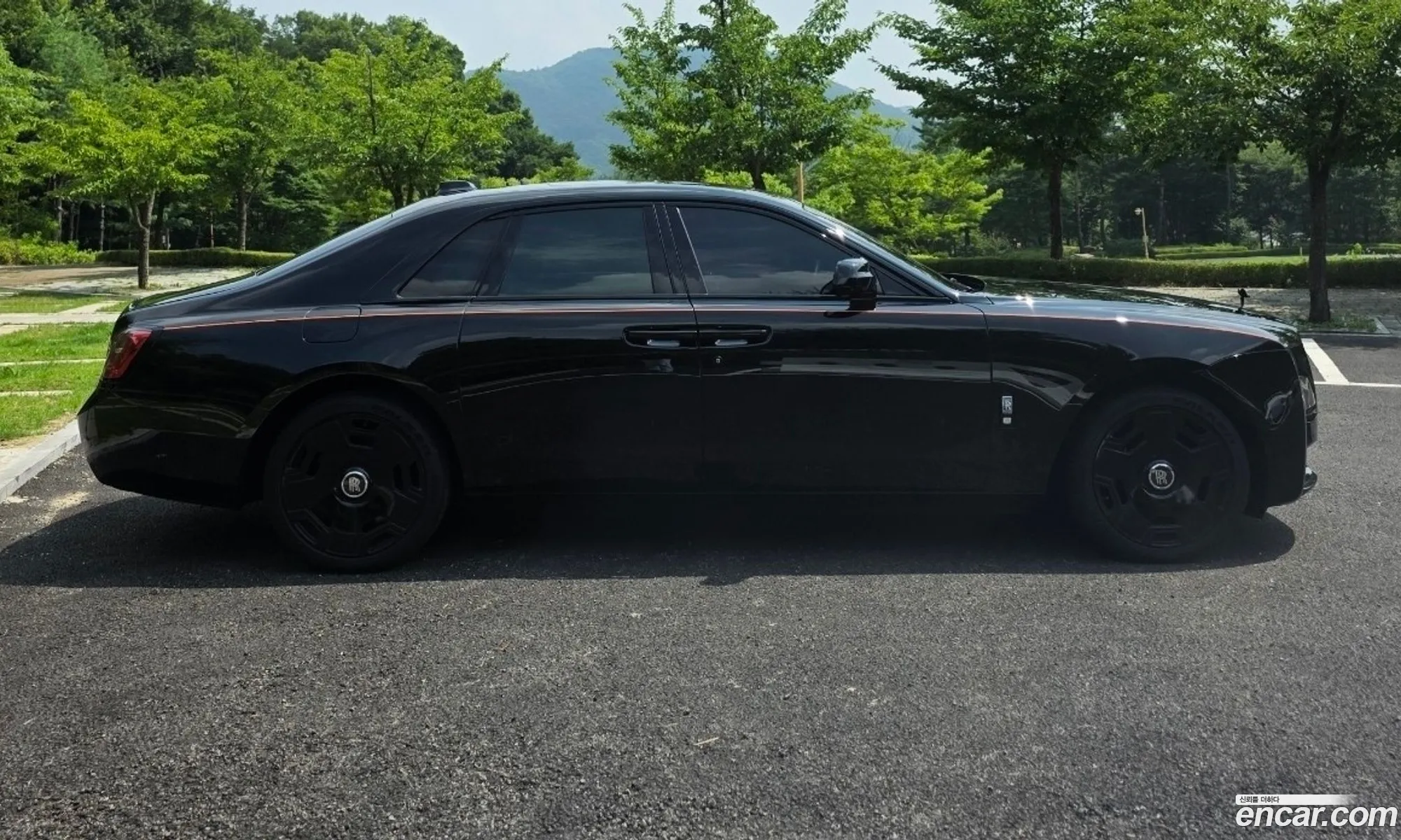 Rolls-Royce Ghost 2021 — 8