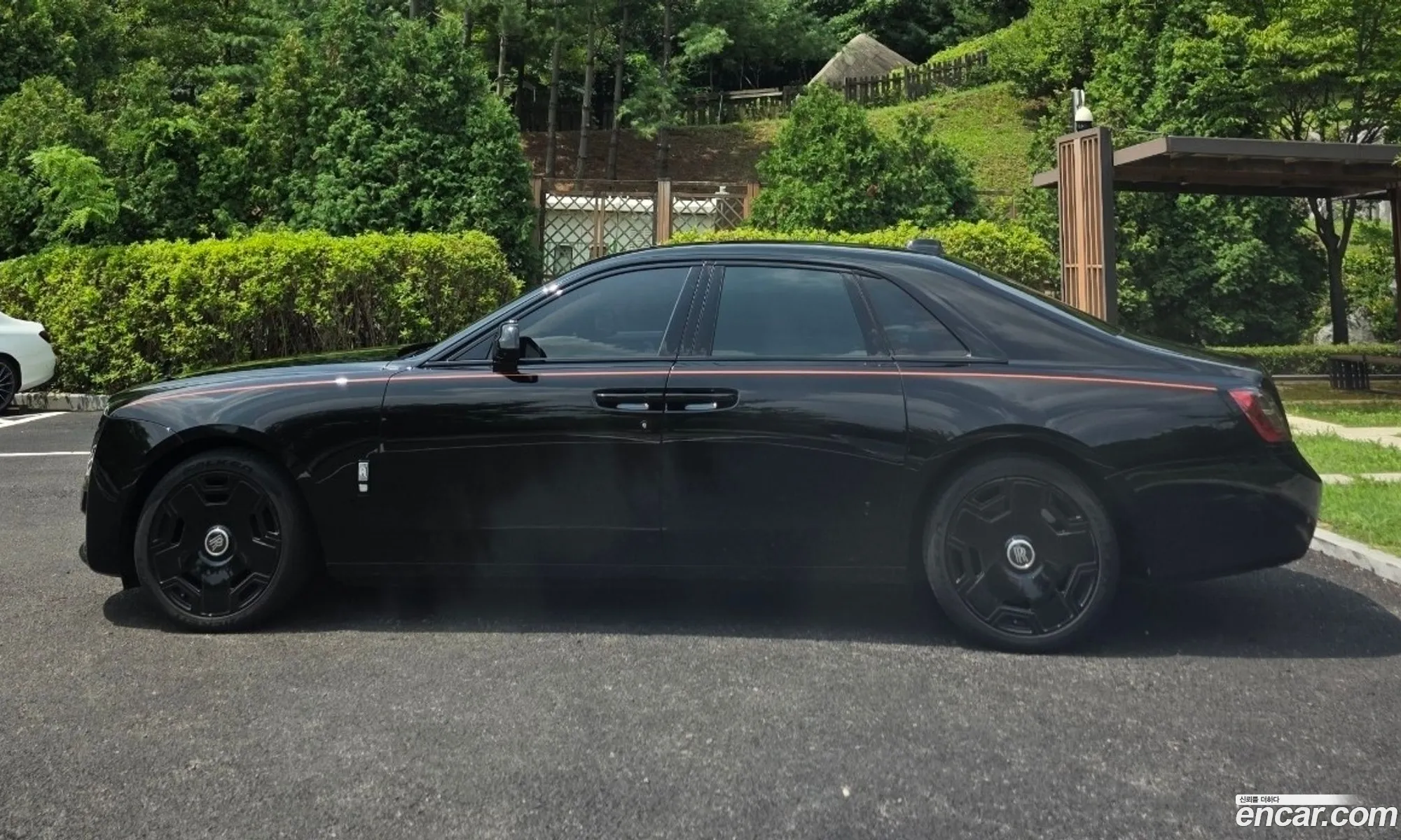 Rolls-Royce Ghost 2021 — 9
