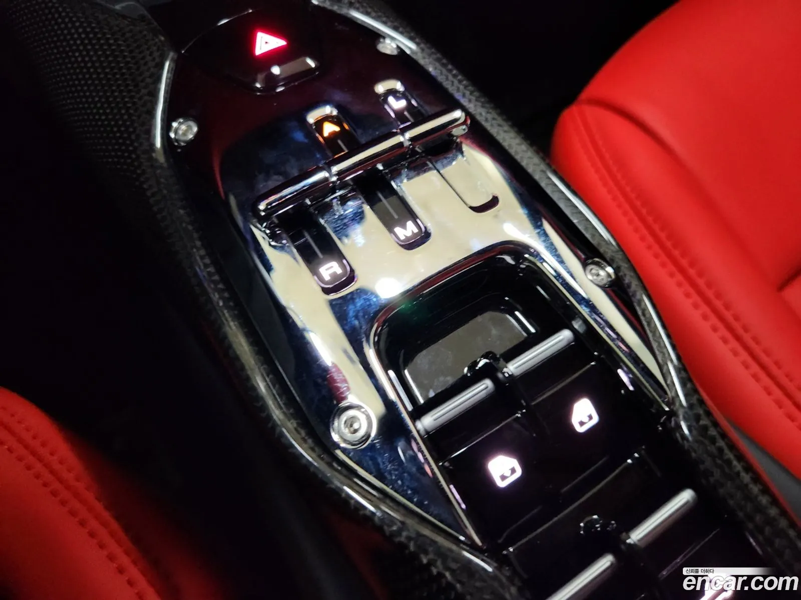 Ferrari 296 GTS 2024 — 19