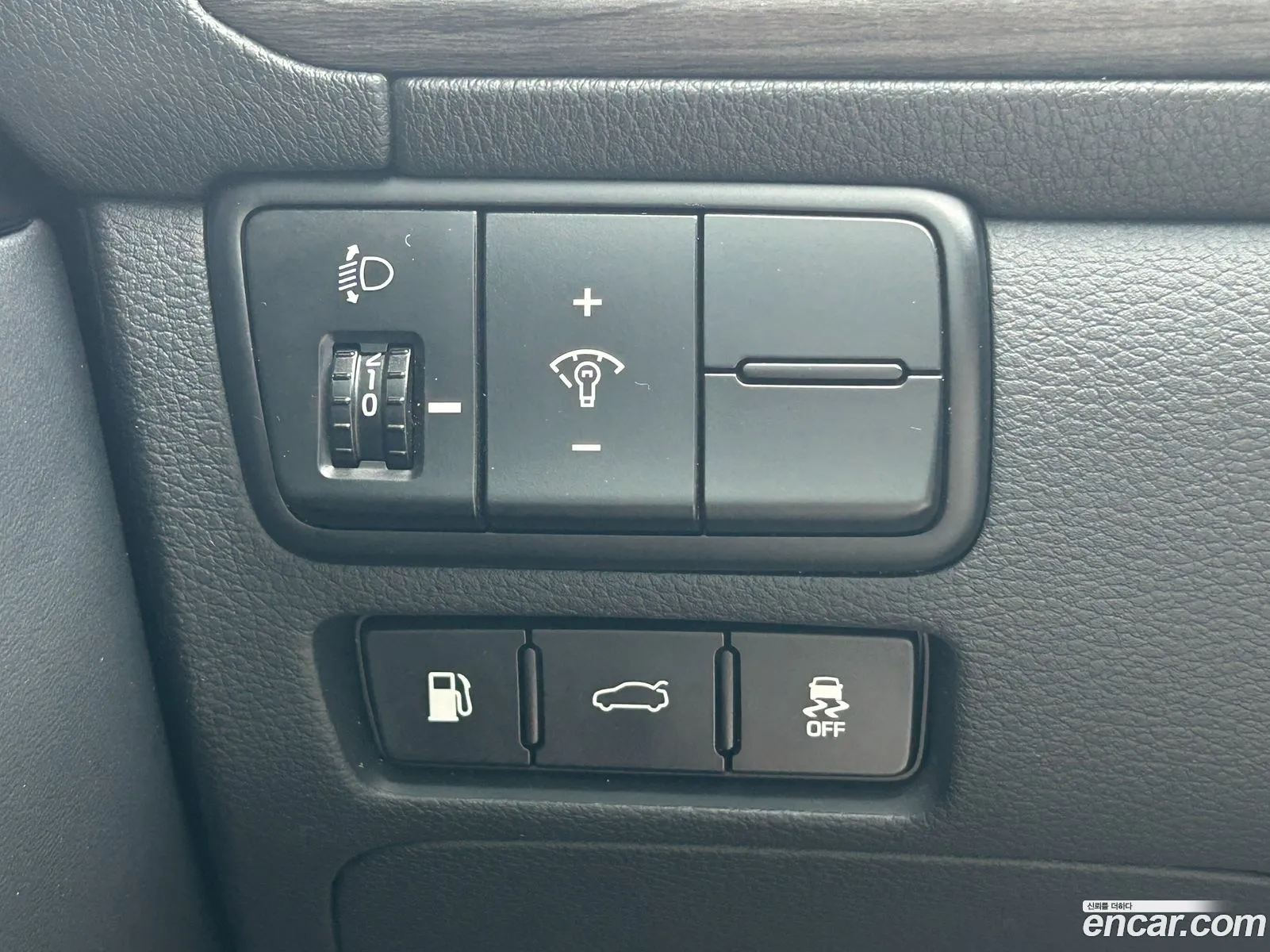 Kia K7 Premier 2020 — 17