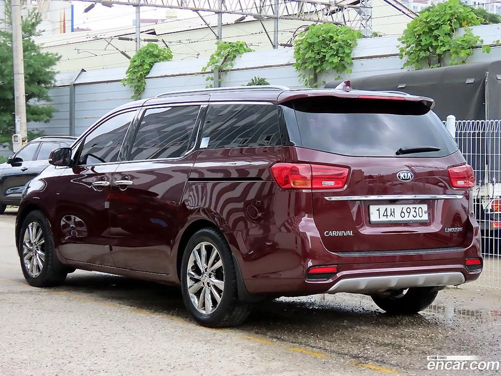 Kia Carnival 2018 — 17