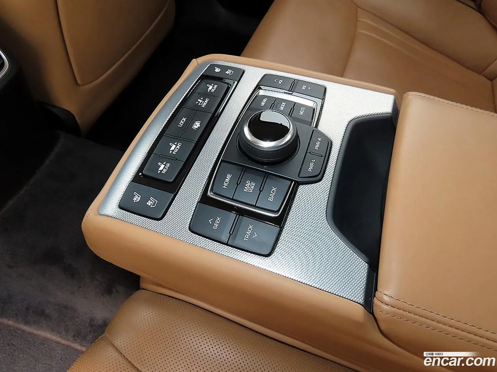 Genesis G80 2017 — 13