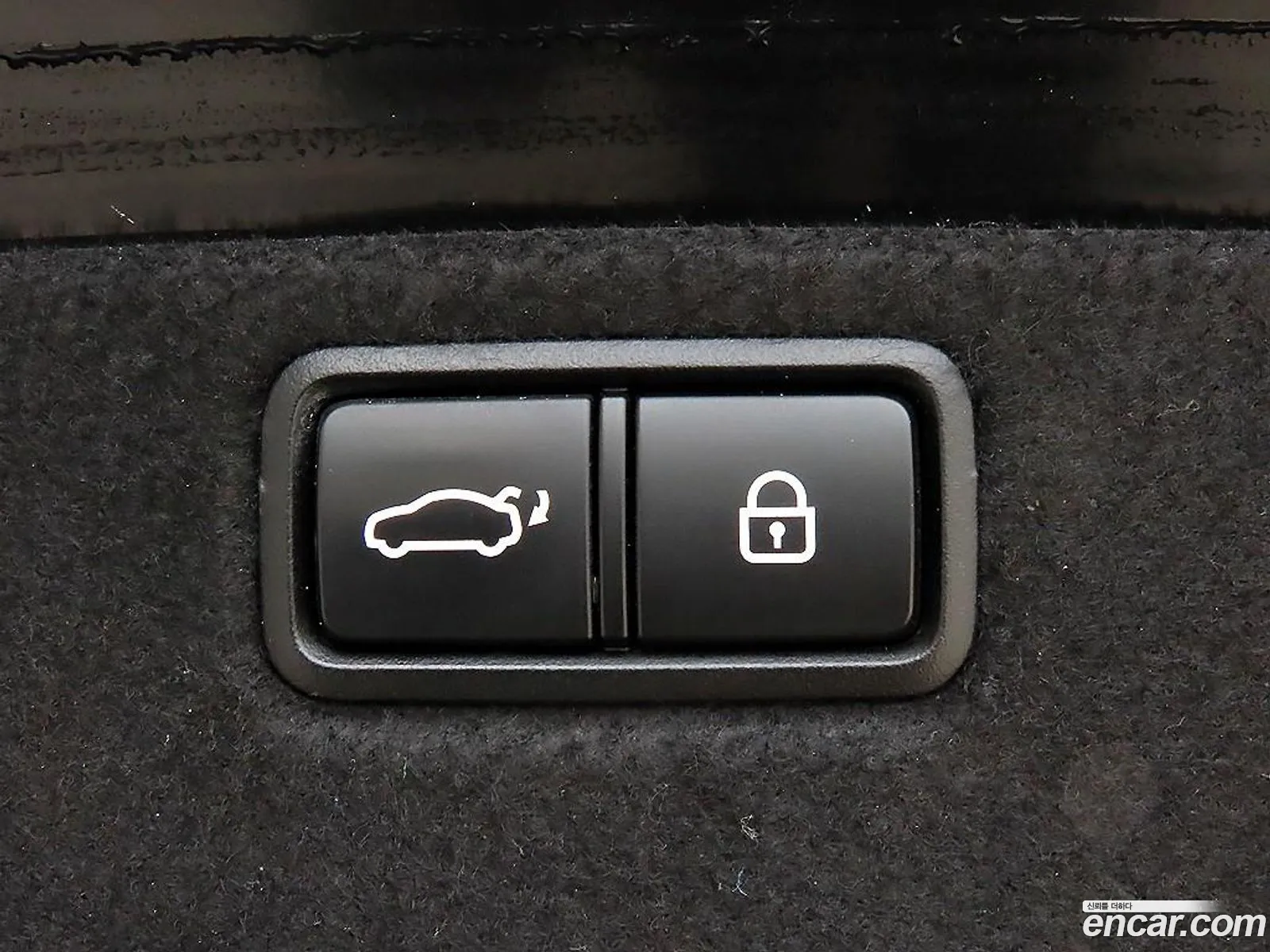 Genesis G80 2017 — 2