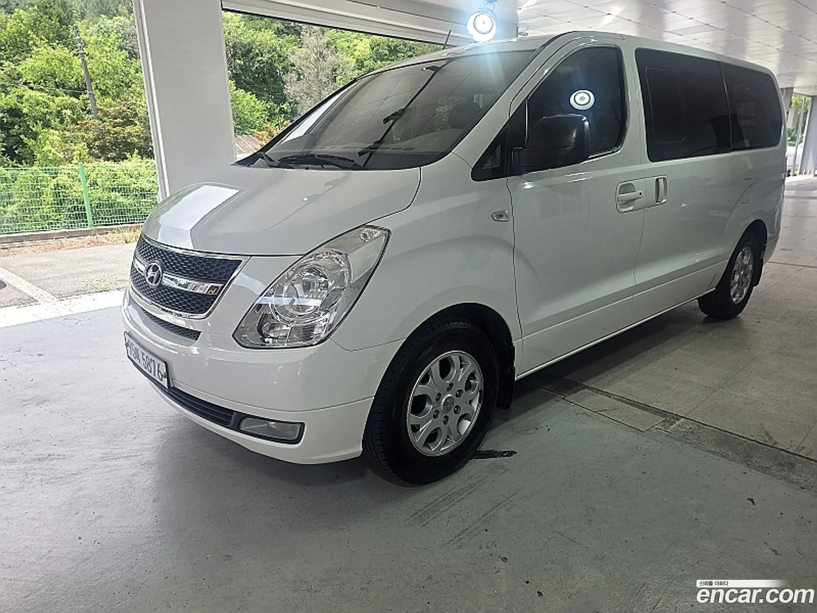 Hyundai Grand Starex 2012 — 20