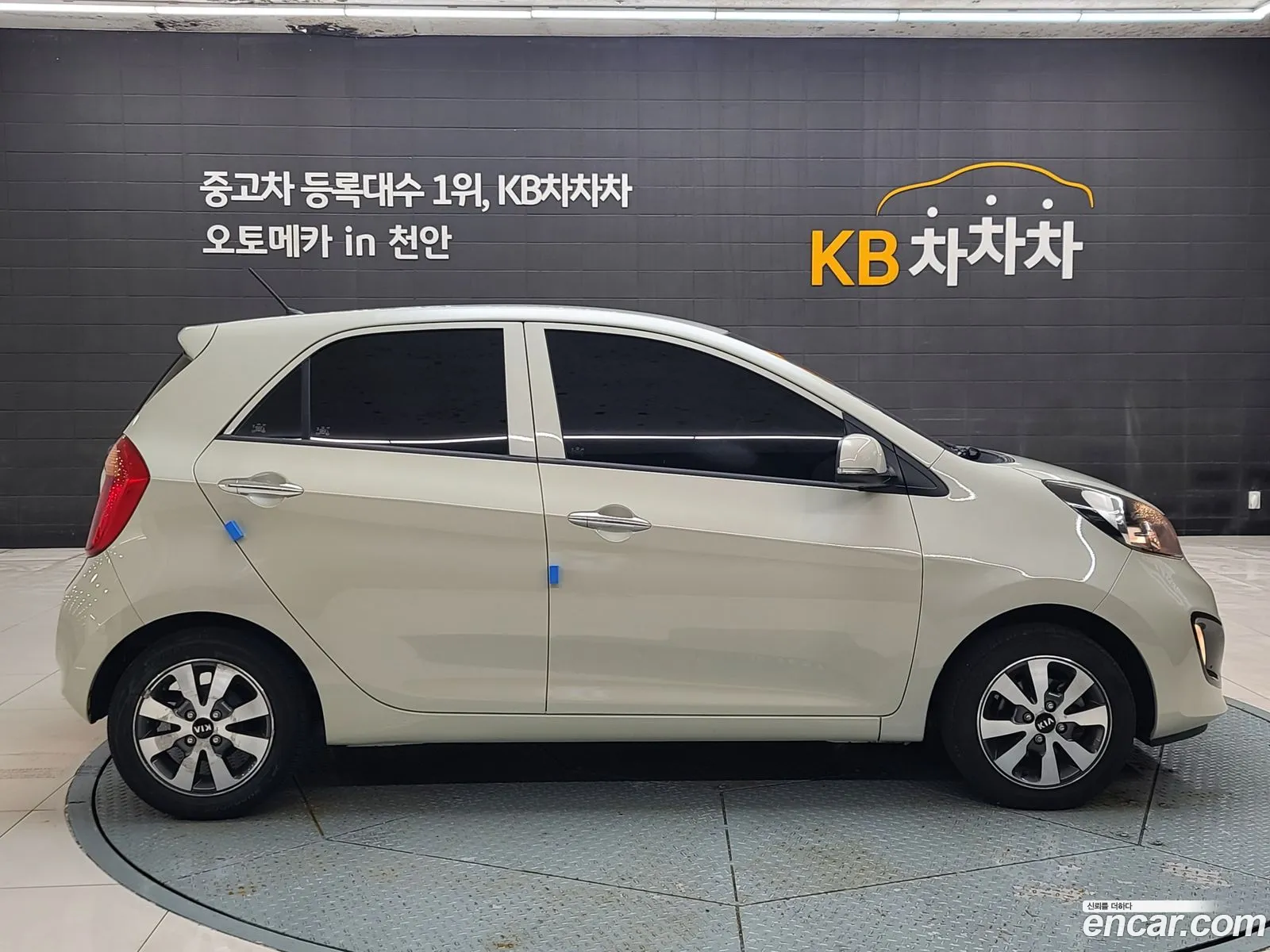 Kia Morning 2014 — 10