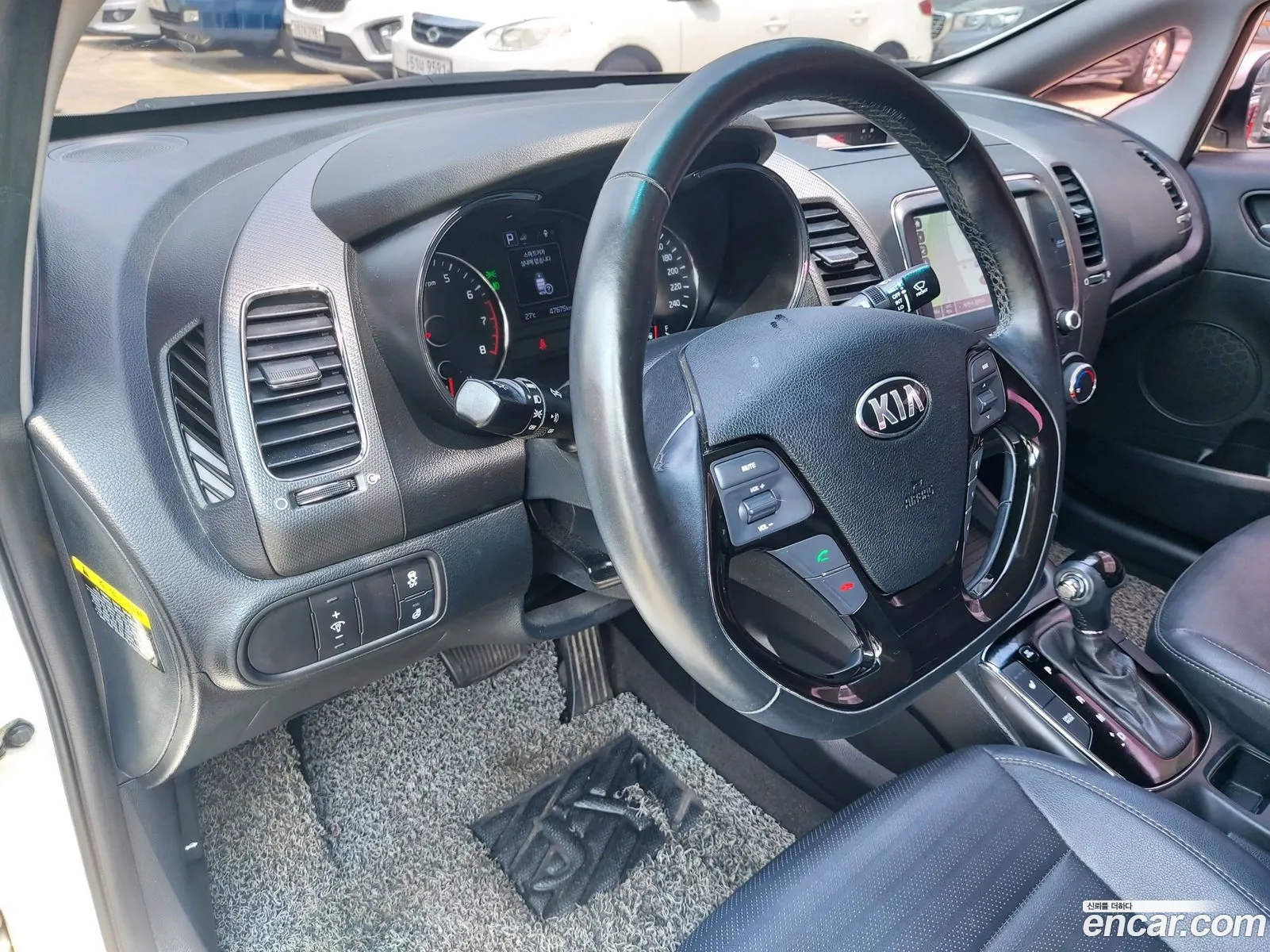 Kia K3 2017 — 16