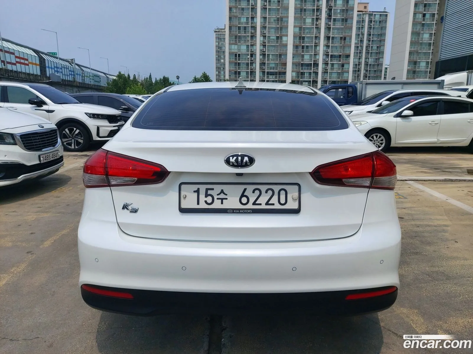 Kia K3 2017 — 17