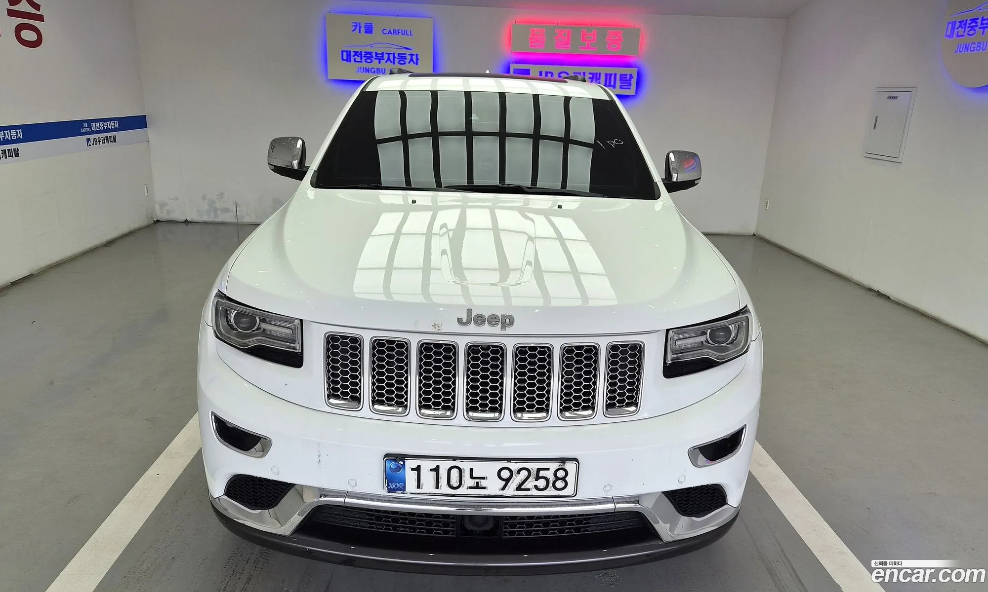 Jeep Grand Cherokee 2015 — 16