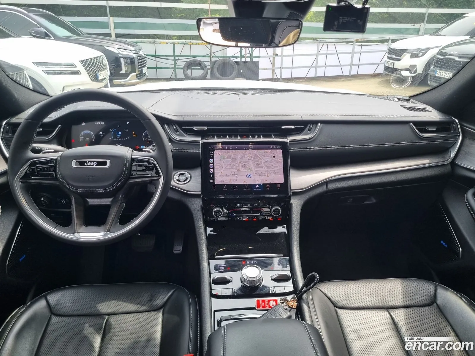 Jeep Grand Cherokee 2023 — 13
