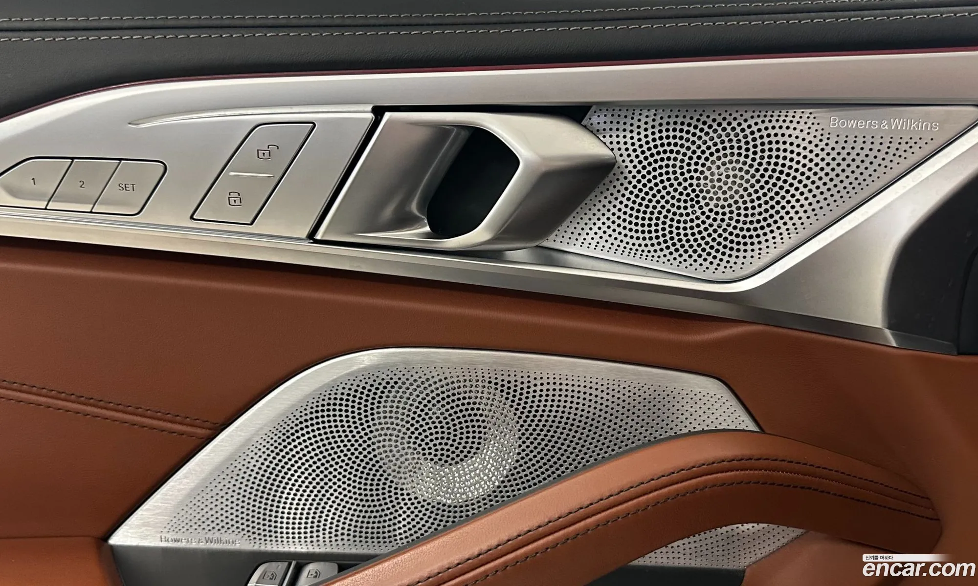 BMW 8 Series 2024 — 19