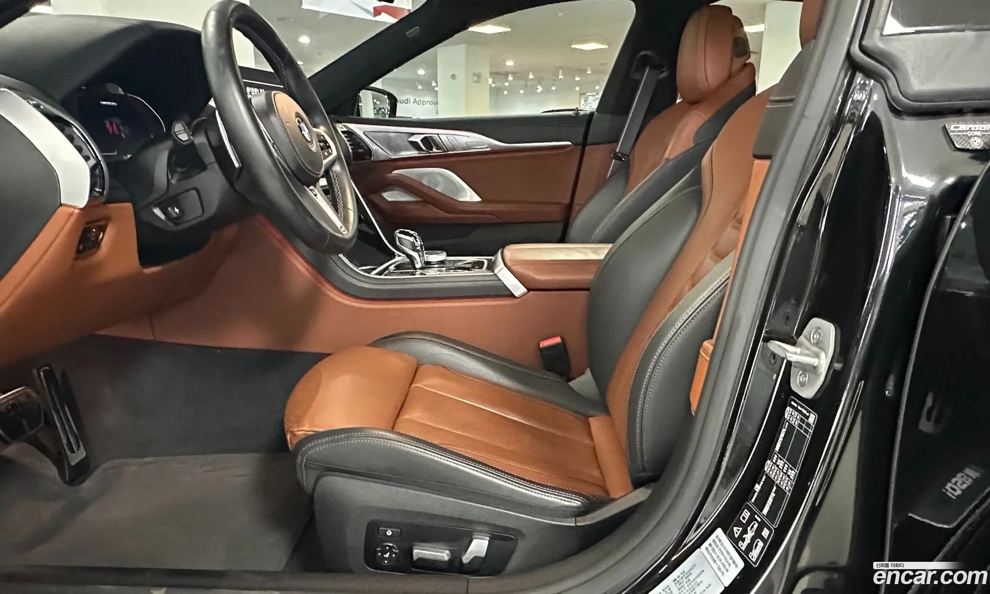 BMW 8 Series 2024 — 20