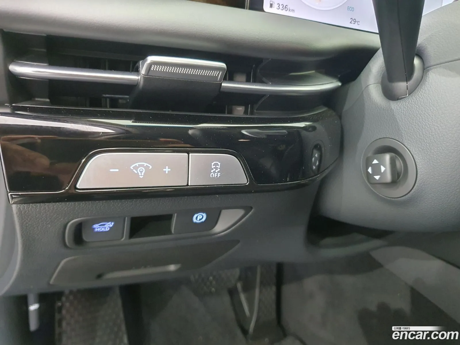 Genesis G80 2024 — 17