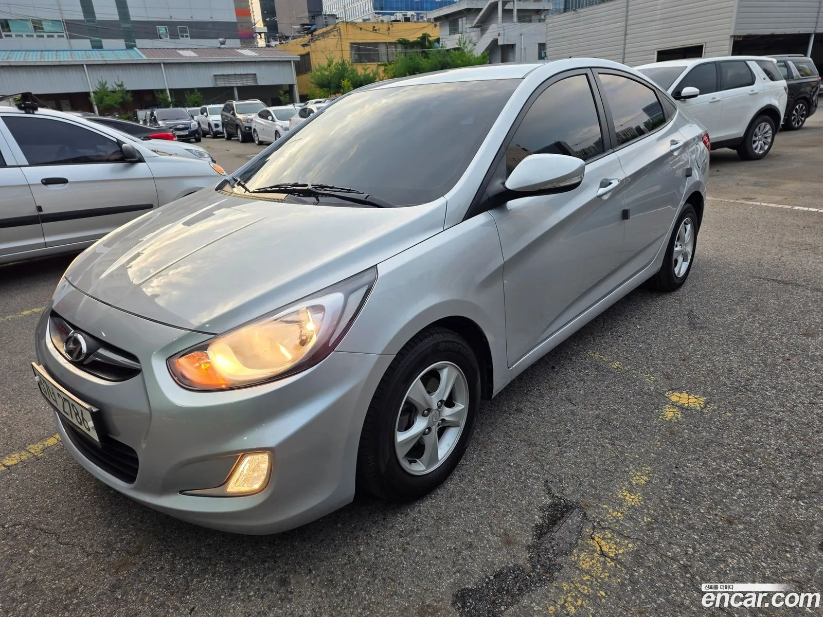 Hyundai Accent 2012 — 8