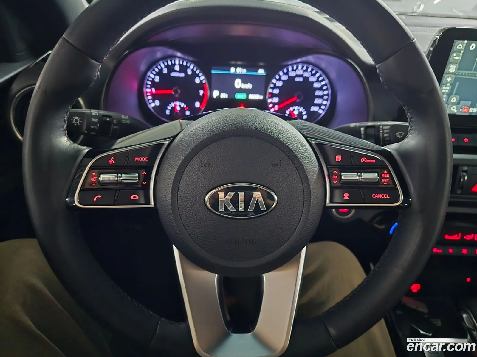 Kia K3 2019 — 12