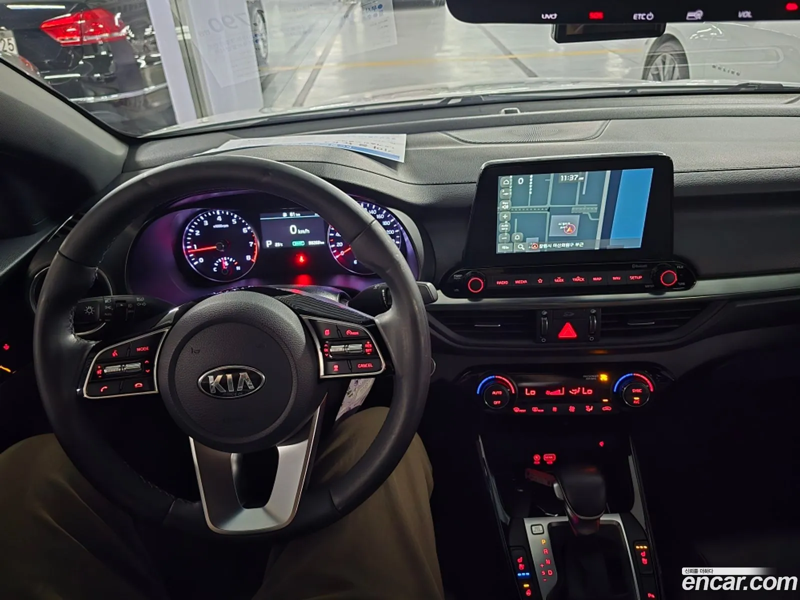 Kia K3 2019 — 19