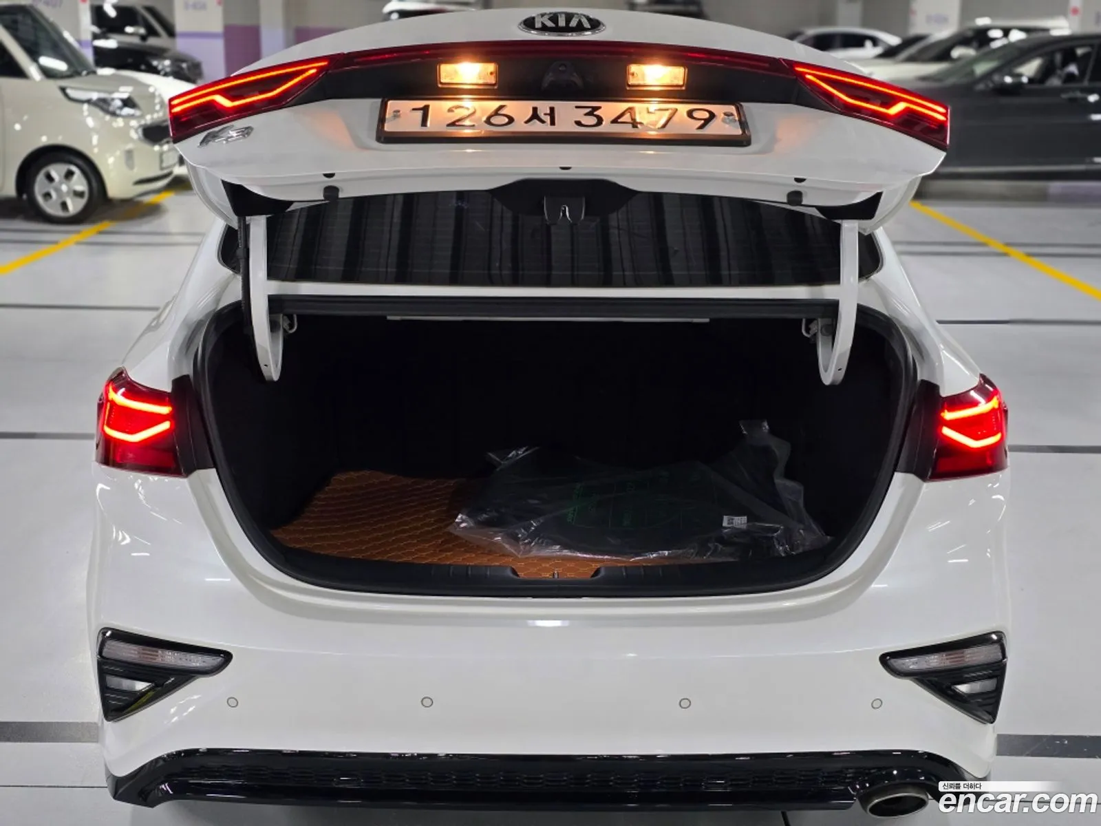 Kia K3 2019 — 14
