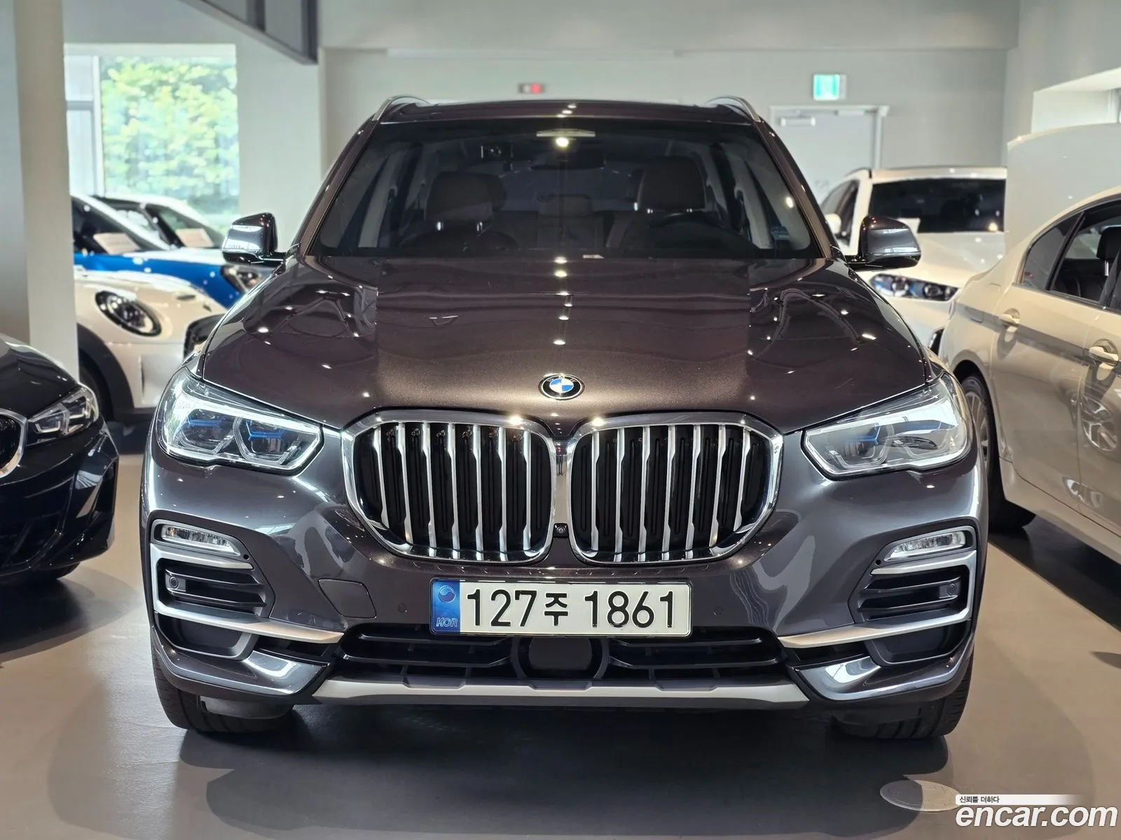 BMW X5 2021 — 2