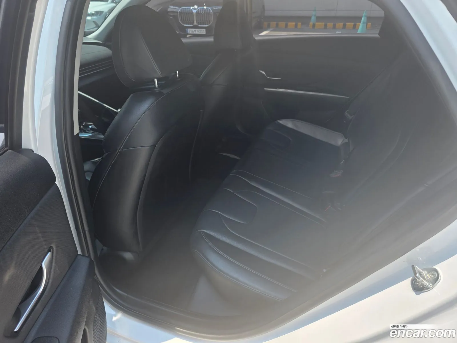 Hyundai Elantra 2021 — 11