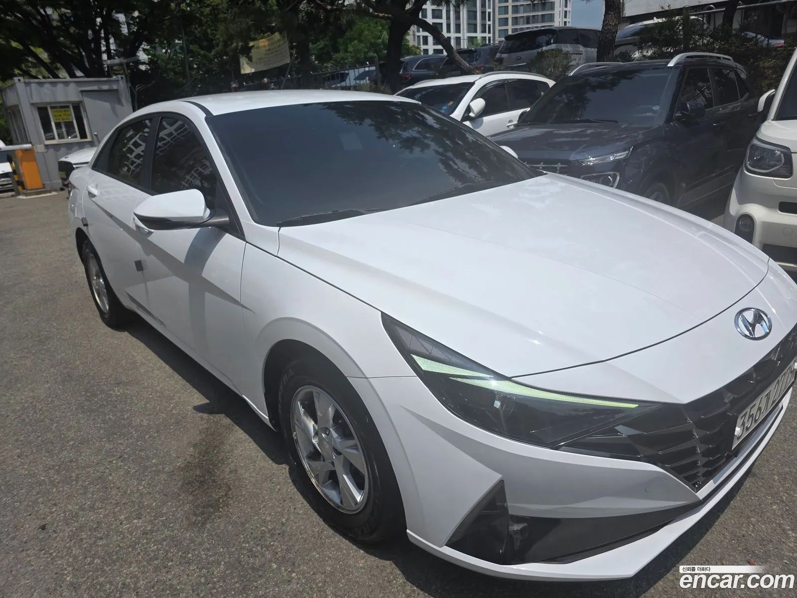 Hyundai Elantra 2021 — 12