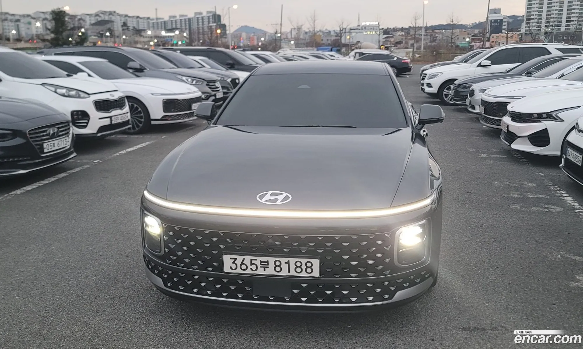 Hyundai Grandeur 2023 — 11