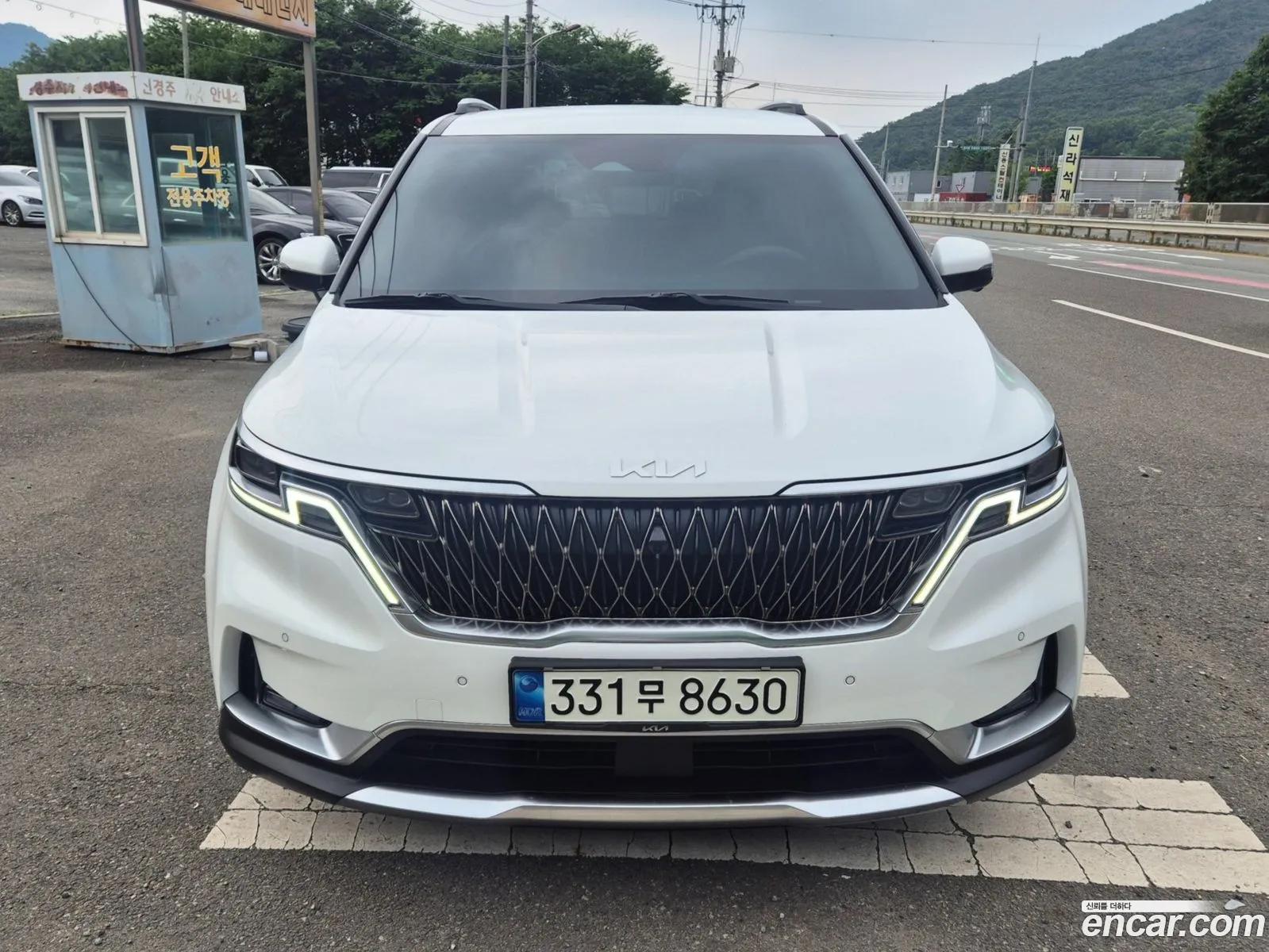 Kia Carnival 2021 — 8