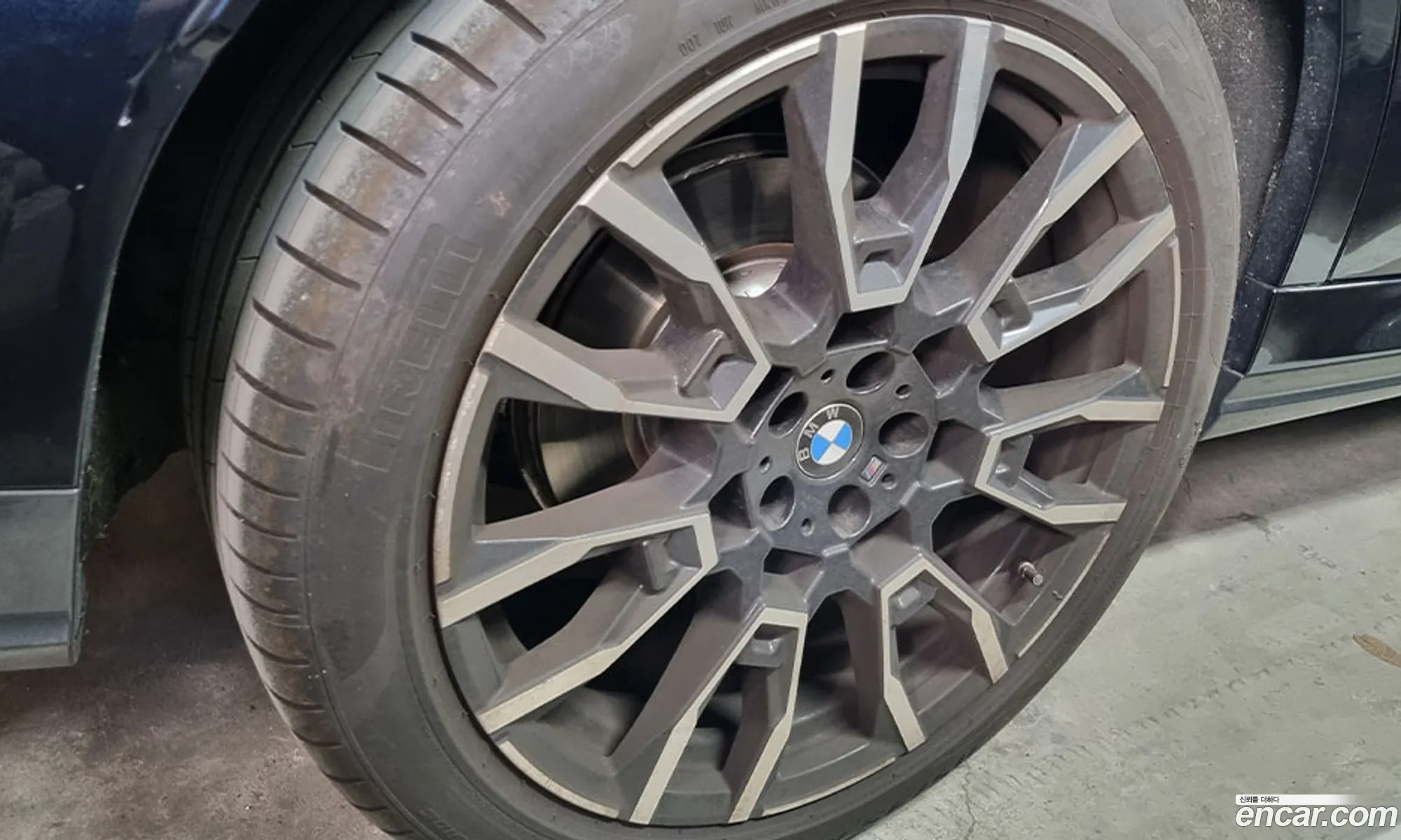 BMW X6 2025 — 19