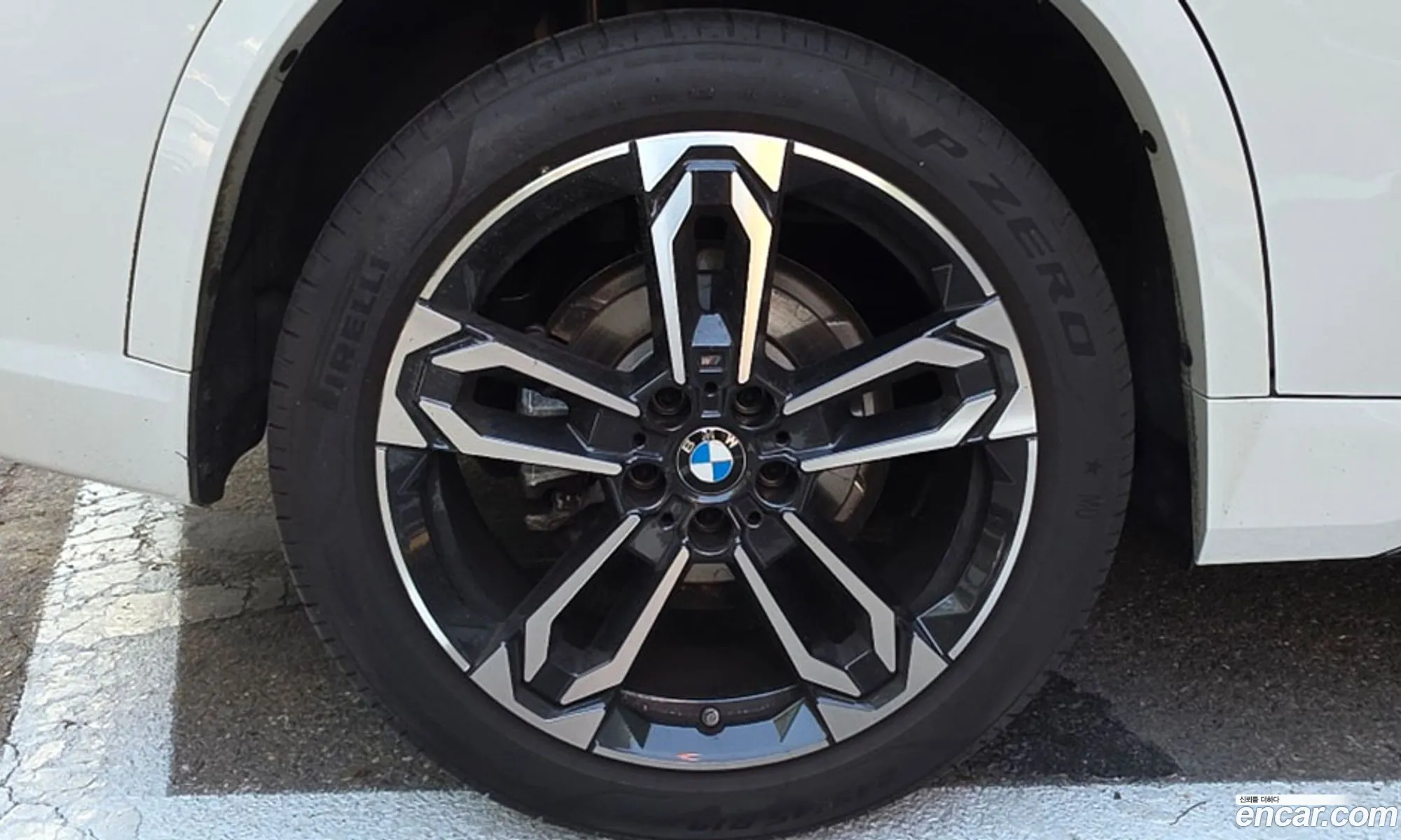 BMW X1 2025 — 18