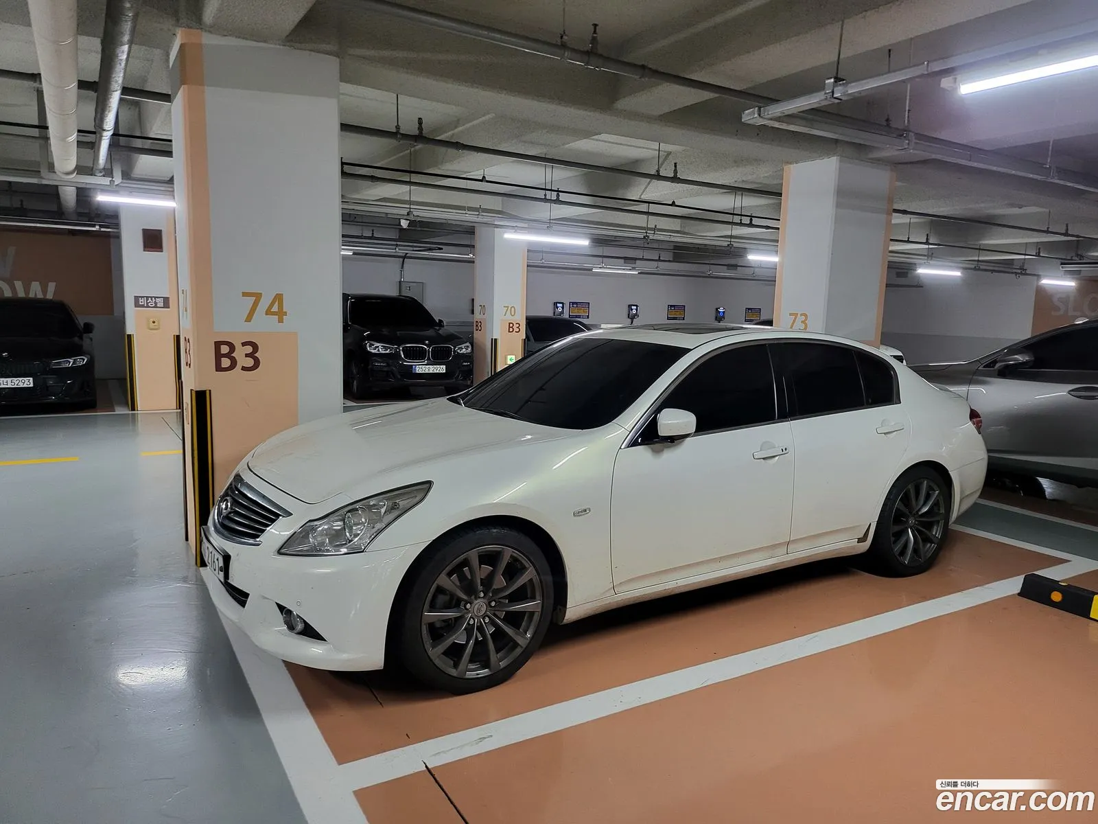 Infiniti G37 2010 — 10