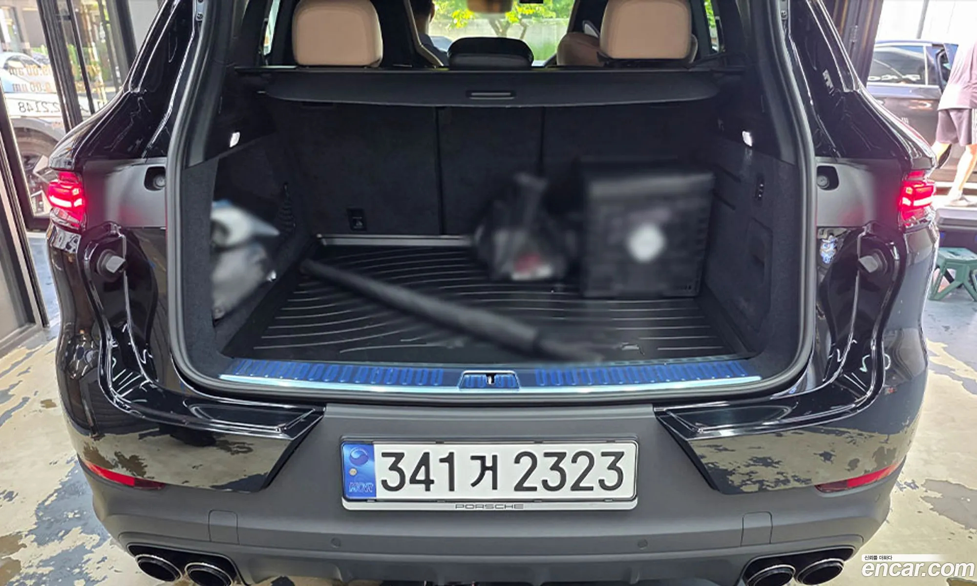 Porsche Cayenne 2024 — 18