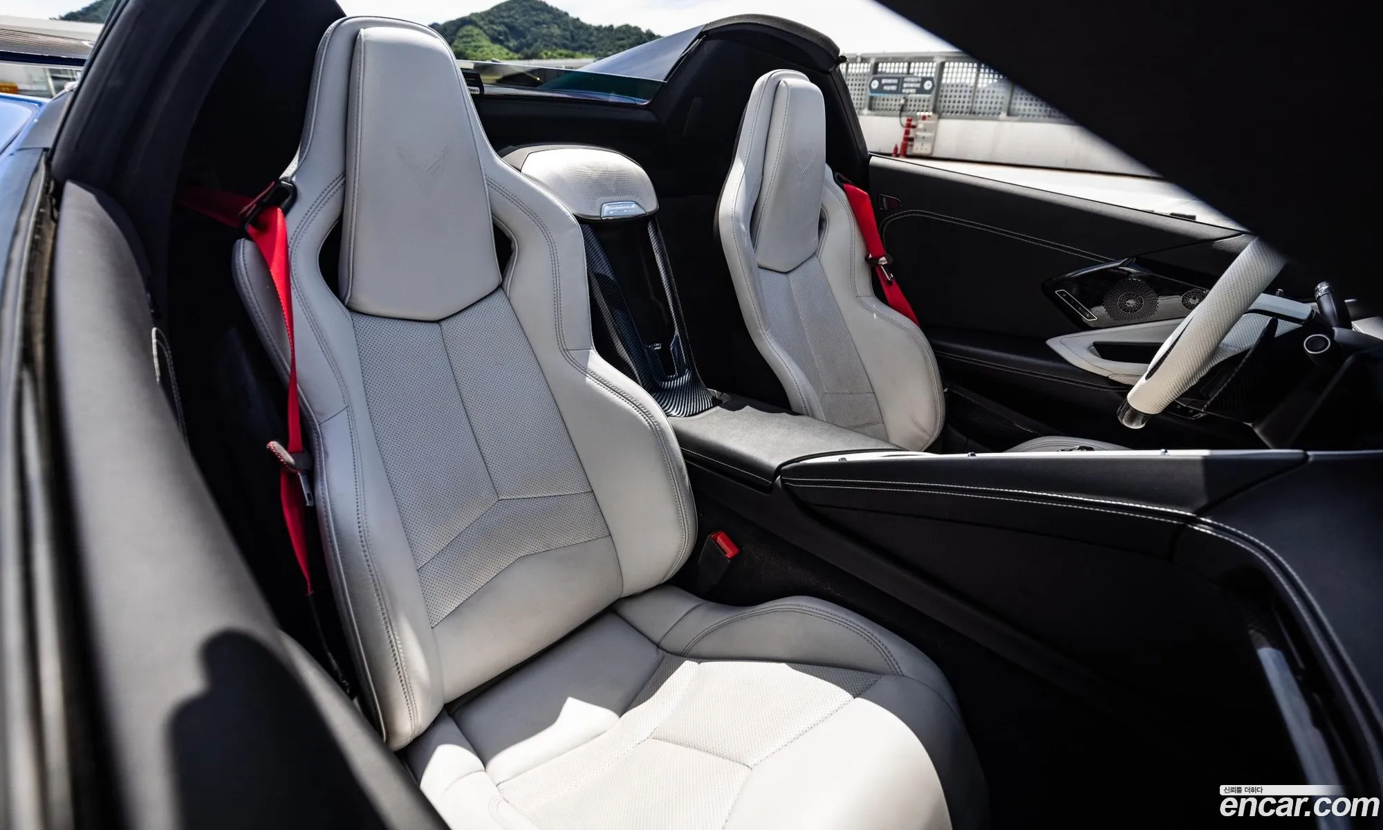 Chevrolet Corvette 2020 — 5