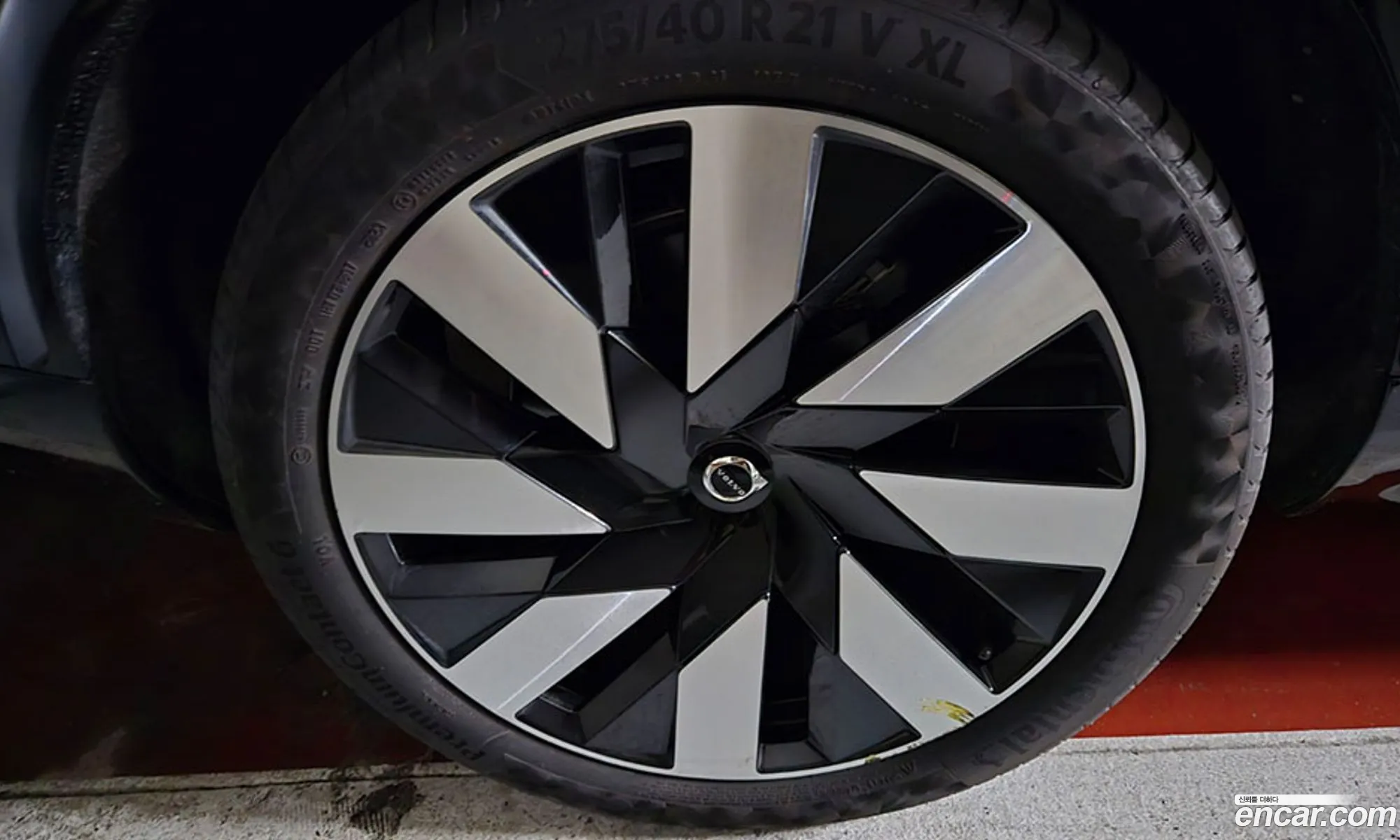 Volvo XC90 2023 — 11
