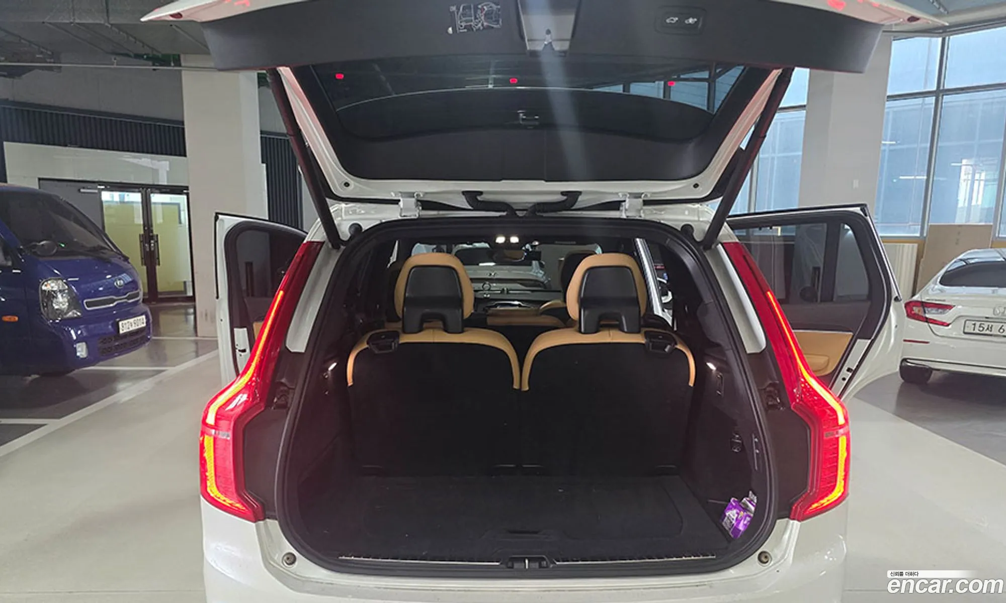 Volvo XC90 2023 — 7
