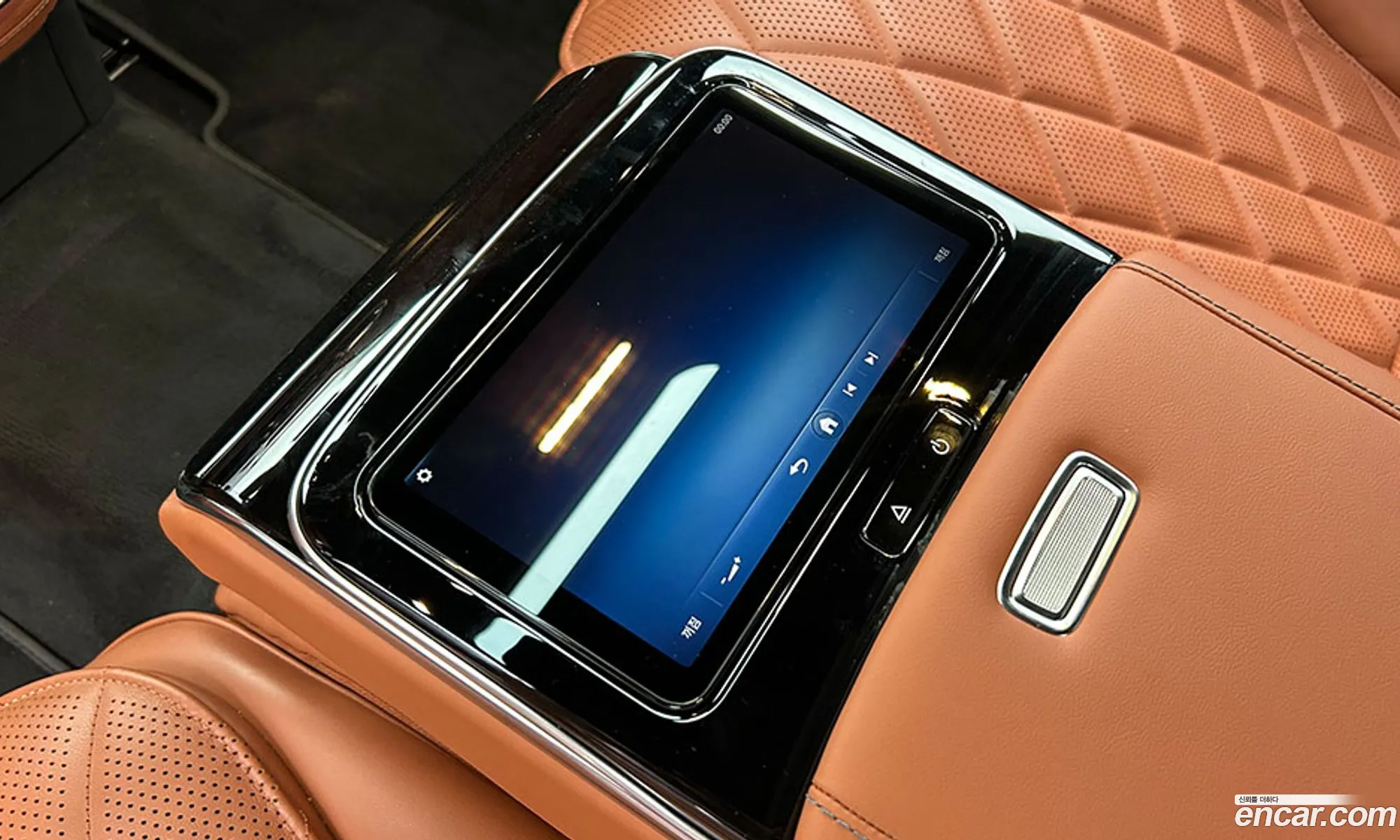 Mercedes-Benz S-Class W223 2025 — 11