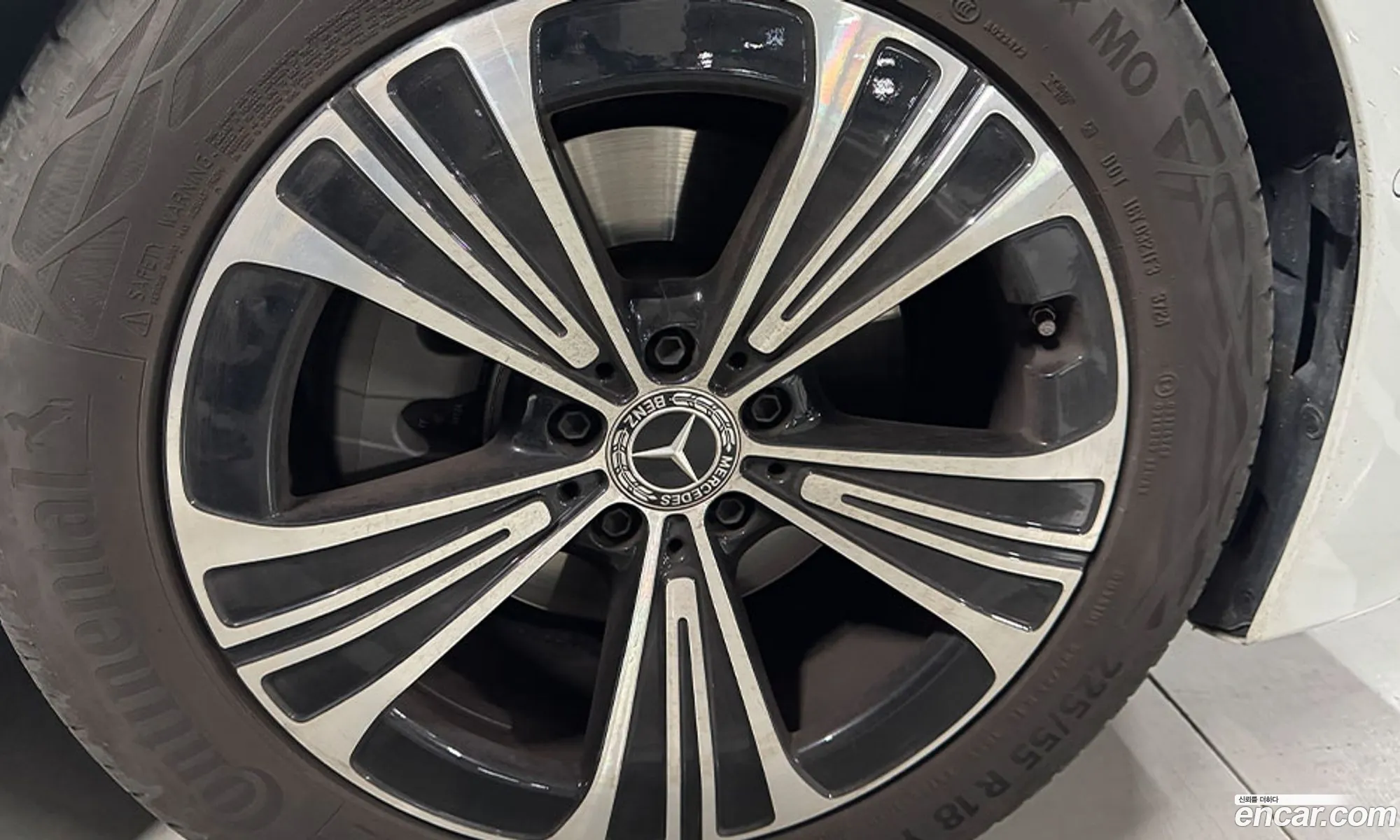 Mercedes-Benz E-Class W214 2025 — 4