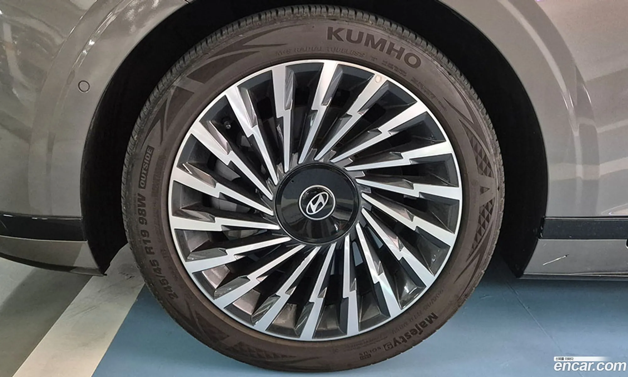 Hyundai Grandeur 2025 — 7