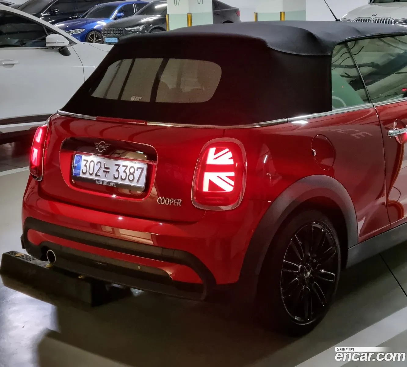 Mini Cooper Convertible 2024 — 10