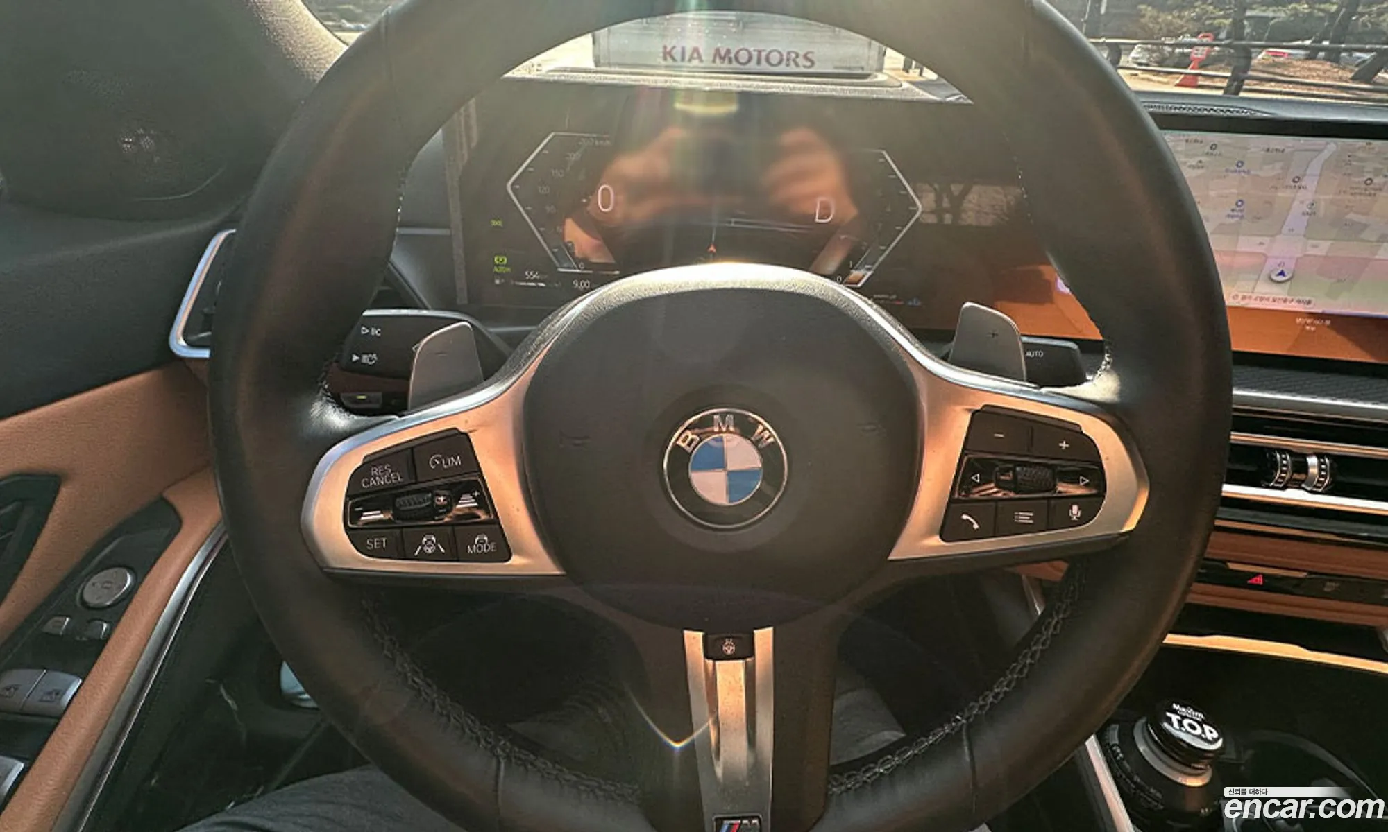 BMW 3 Series 2023 — 18