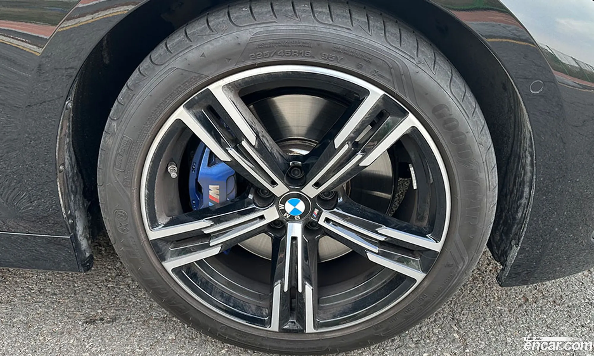 BMW 3 Series 2023 — 14
