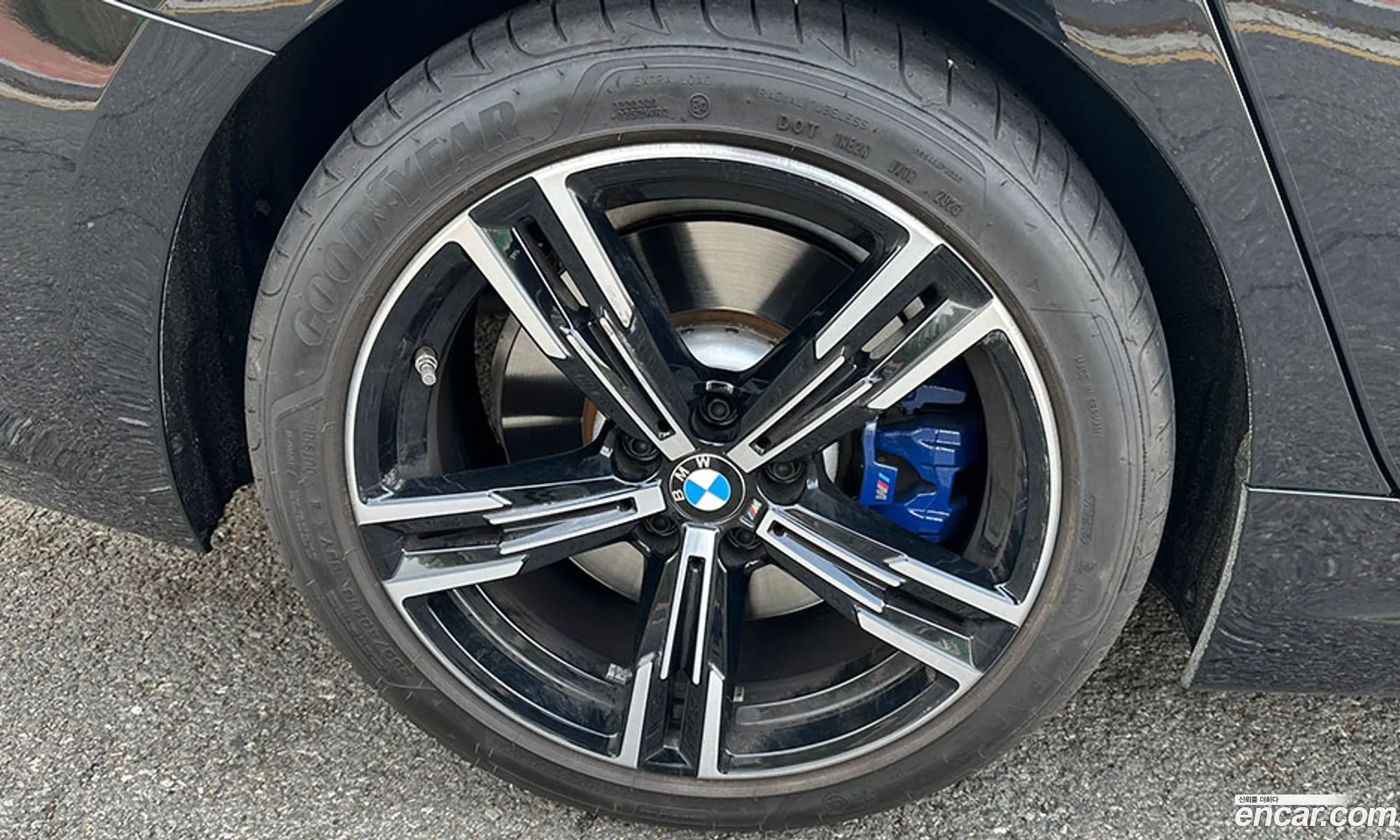 BMW 3 Series 2023 — 19