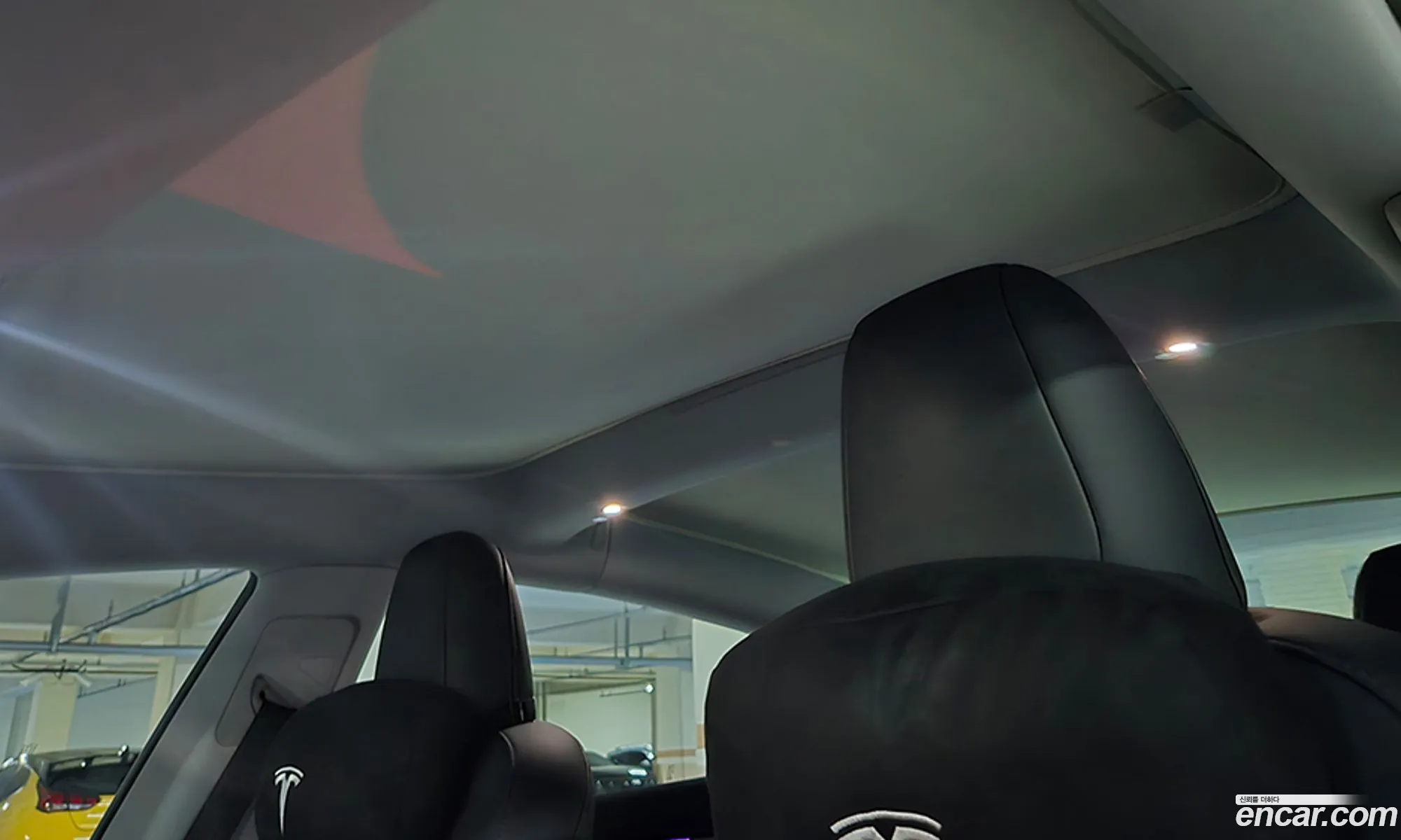 Tesla Model 3 2024 — 18