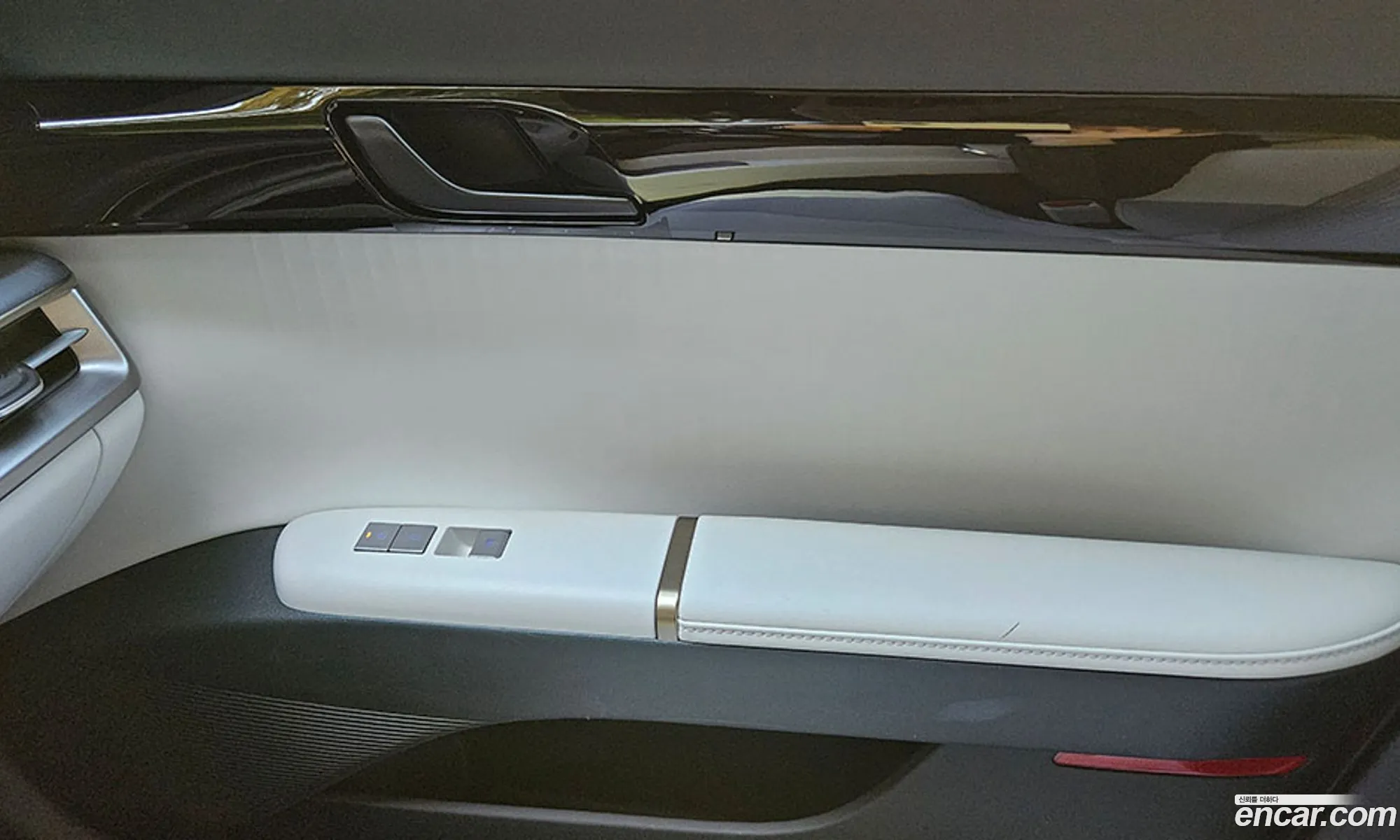Hyundai Grandeur 2024 — 7