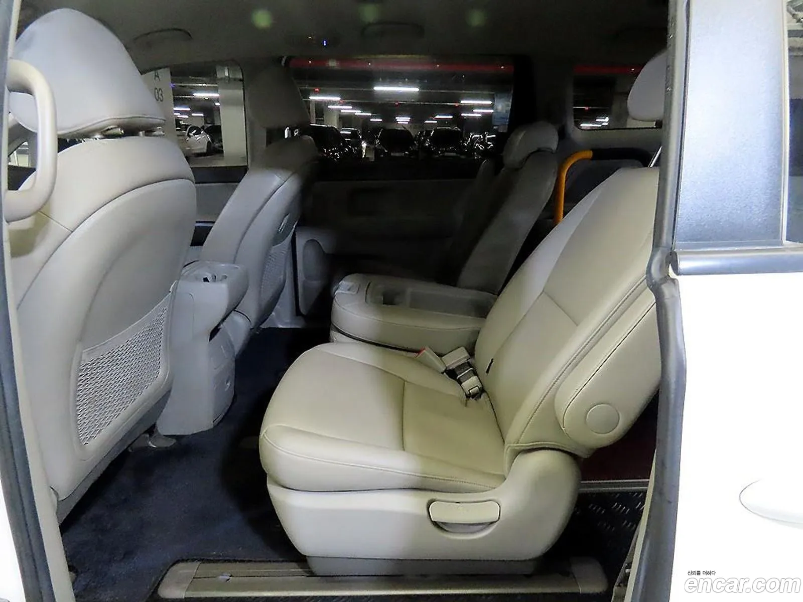 Kia Carnival 2016 — 3