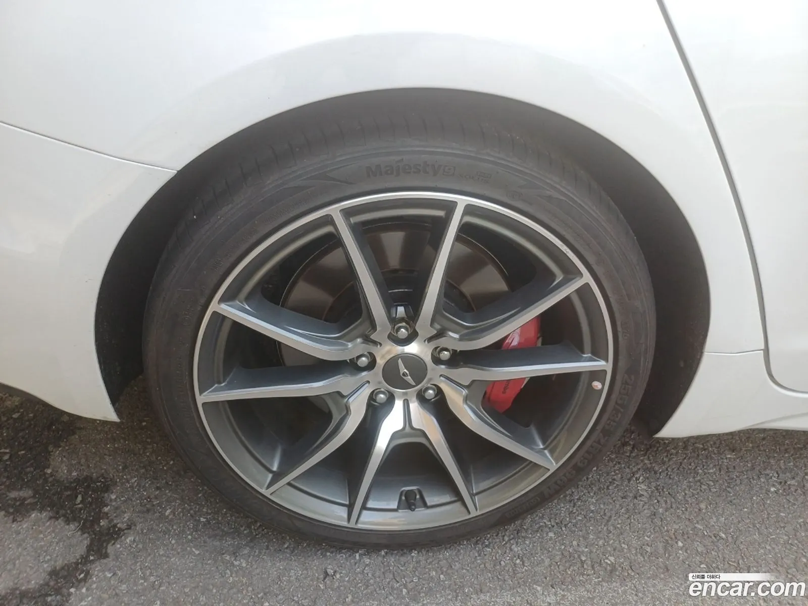 Genesis G70 2019 — 18