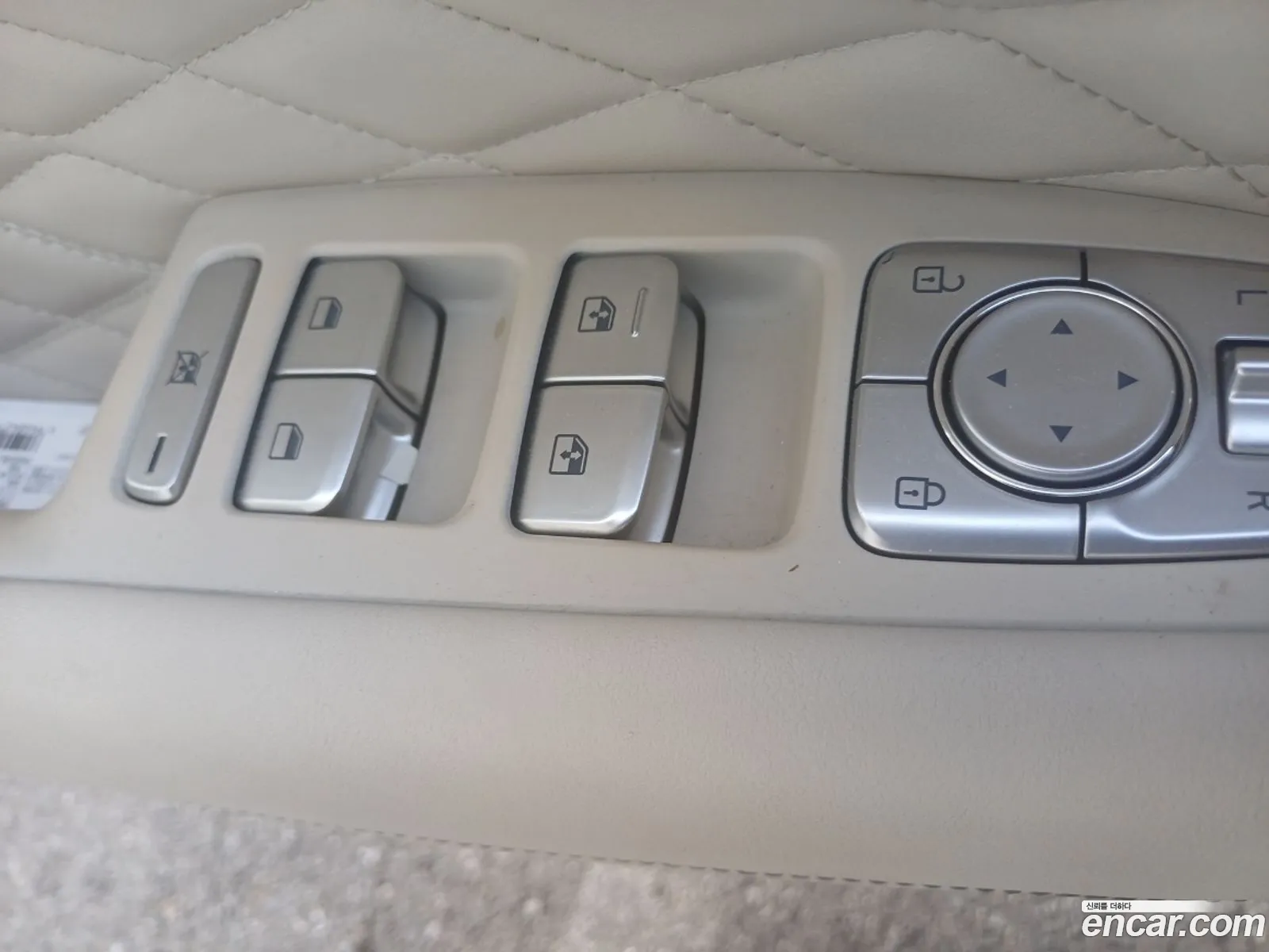 Genesis G70 2019 — 13