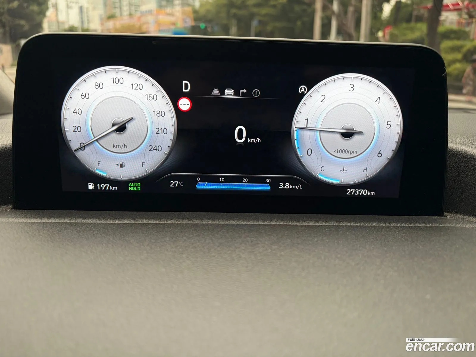 Hyundai Staria 2022 — 2