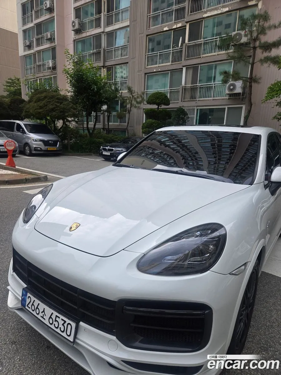 Porsche Cayenne 2013 — 12