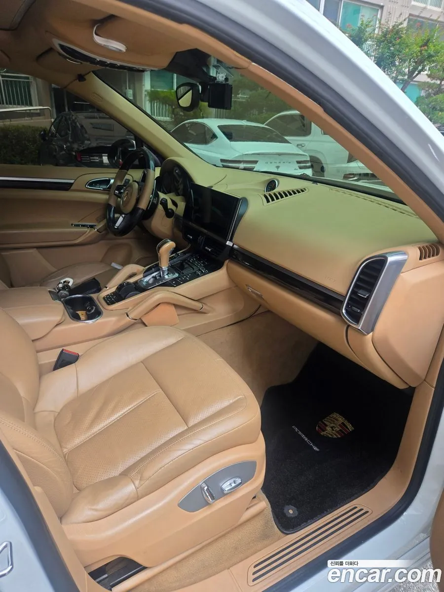 Porsche Cayenne 2013 — 6