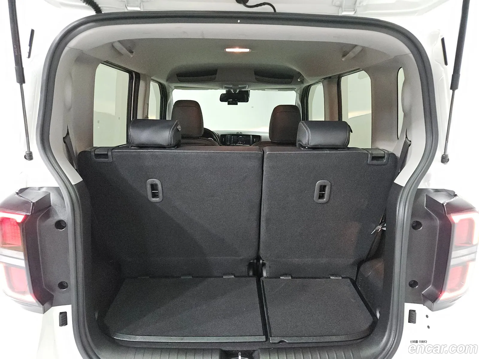 Kia Kia Ray EV 2024 — 3